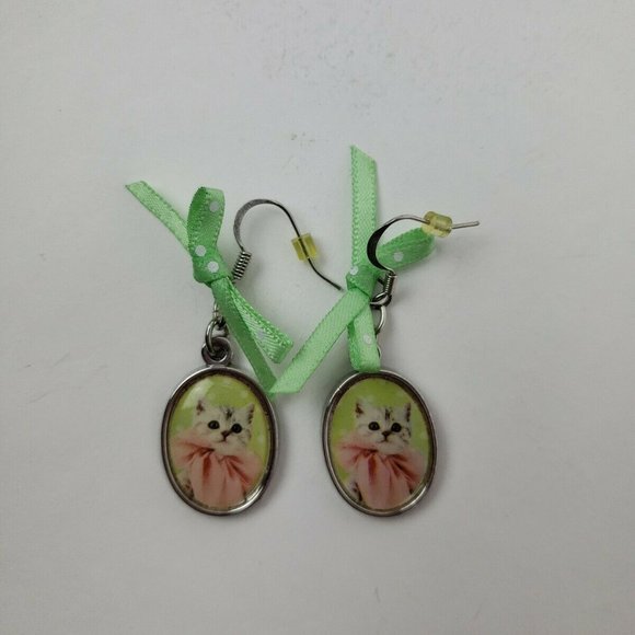 Studio Pets by Myrna Cat Necklace Earrings Set - Picture 3 of 8